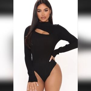 Cutout Sweater Bodysuit🖤
